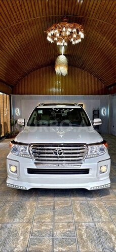 Toyota Land Cruiser-4