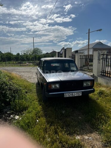LADA (VAZ) 2107-4