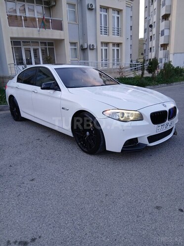 BMW 528-9