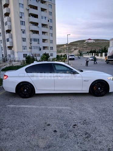 BMW 528-10