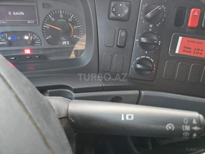 Mercedes Atego 818-12