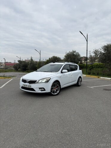 Kia  2010, 380,000 km - 1.6 l - Bakı