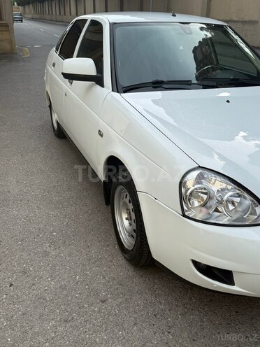 LADA (VAZ) Priora-17