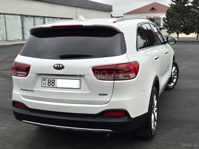 Kia Sorento-4