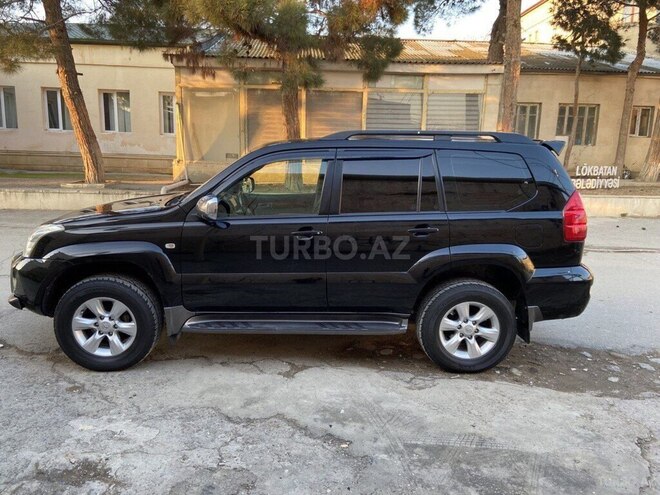 Toyota Land Cruiser Prado-2
