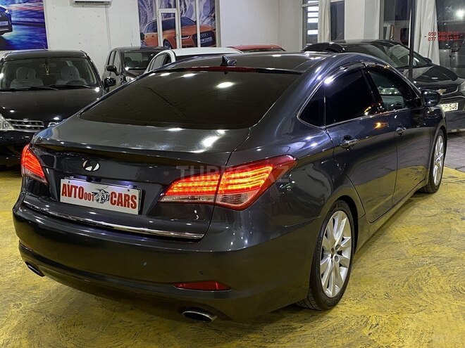 Hyundai i40-7