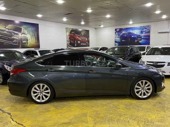 Hyundai i40-4