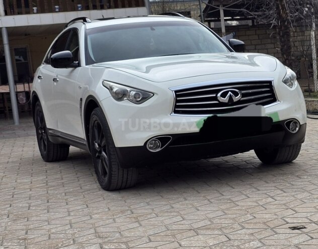 Infiniti FX35-13
