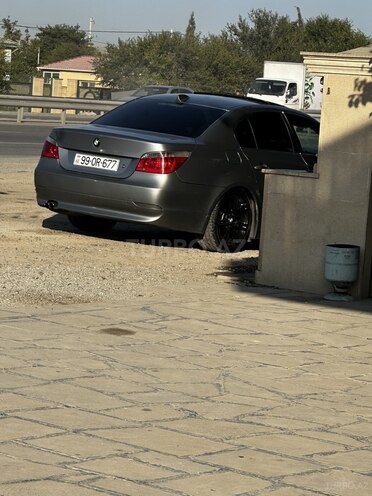 BMW 525-8