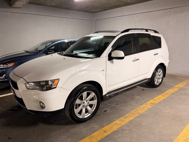 Mitsubishi Outlander-5