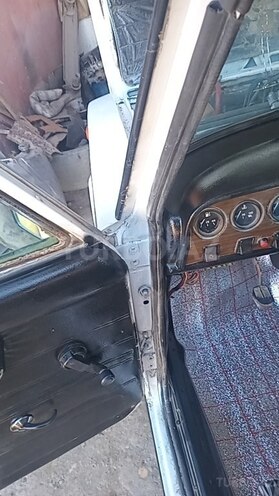 LADA (VAZ) 2106-7