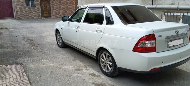 LADA (VAZ) Priora-9