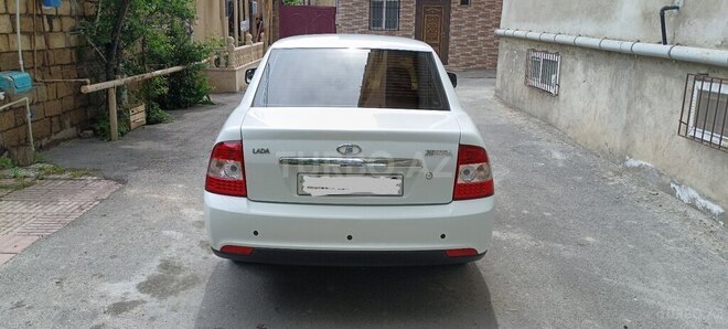 LADA (VAZ) Priora-10