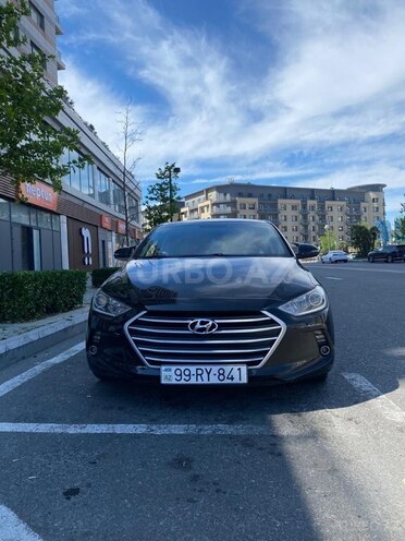 Hyundai Avante-1