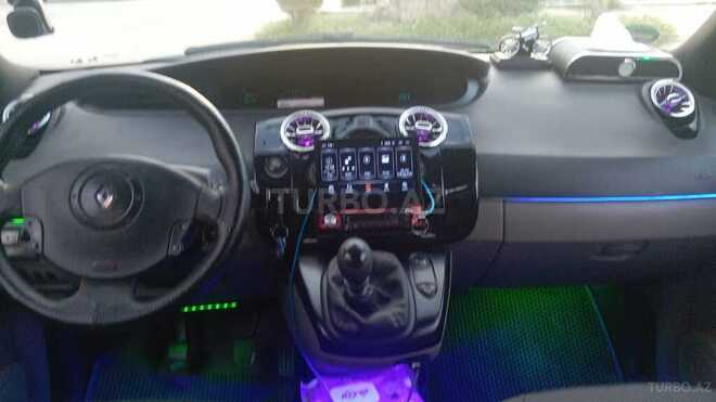 Renault Scenic-4
