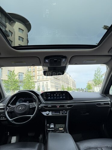Hyundai Sonata-11