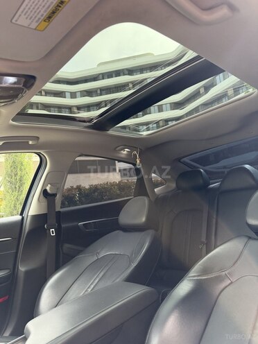 Hyundai Sonata-10