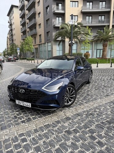 Hyundai Sonata-2