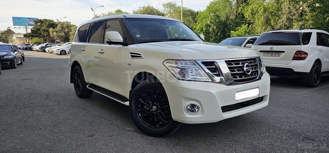 Nissan Patrol 2013, 232,000 km - 5.6 l - Bakı