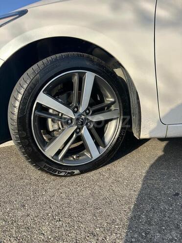 Kia K3-12