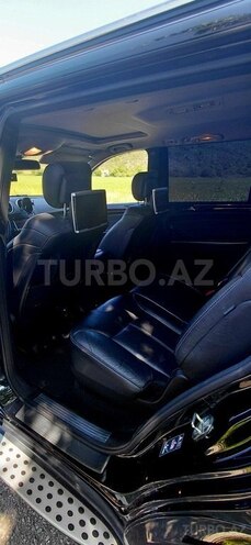 Mercedes GL 550 4MATIC-12