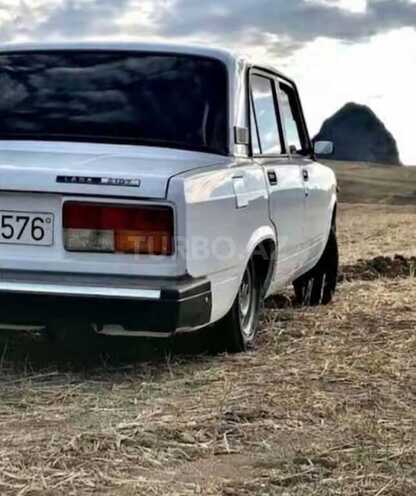 LADA (VAZ) 2107-3