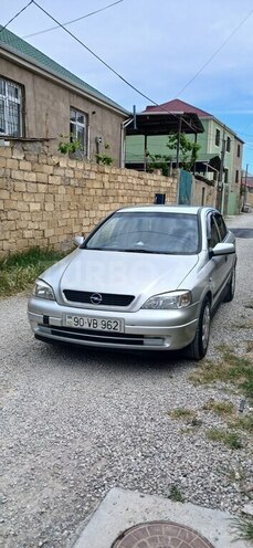 Opel Astra-1