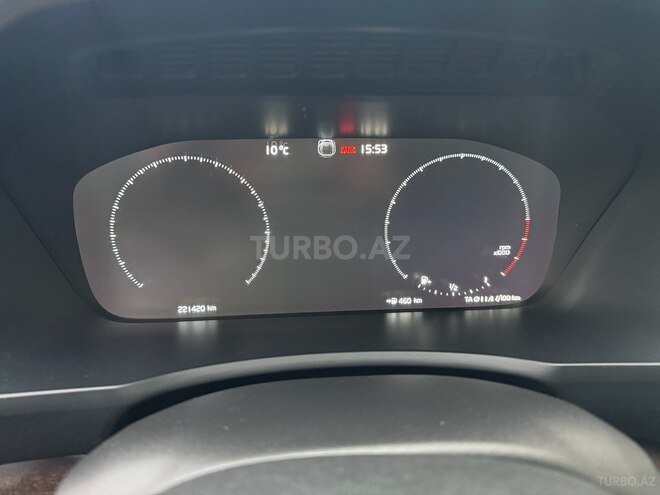 Volvo XC90-6