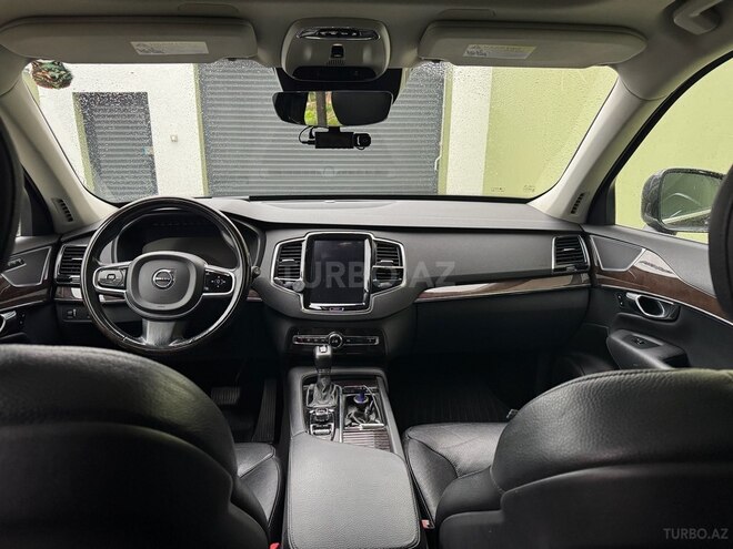 Volvo XC90-7