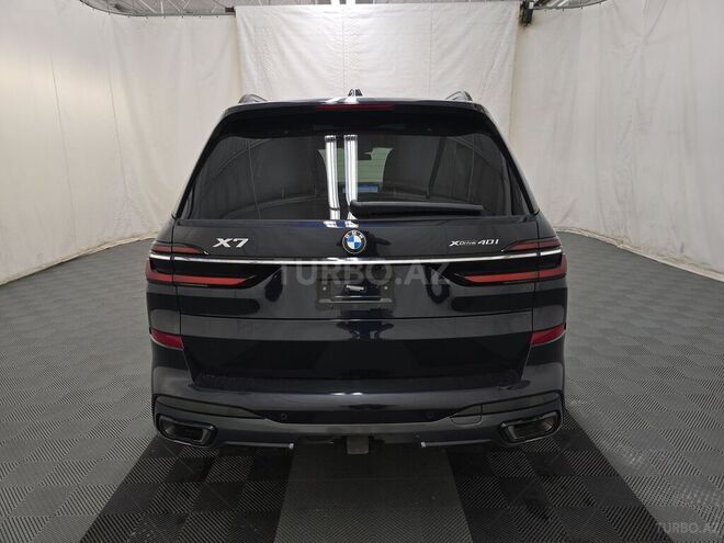 BMW X7-5