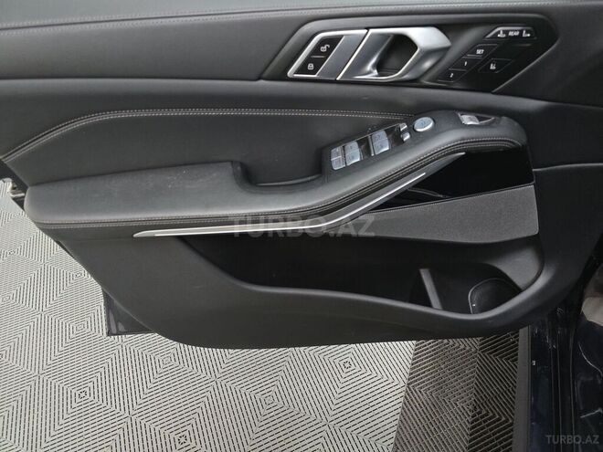 BMW X7-14