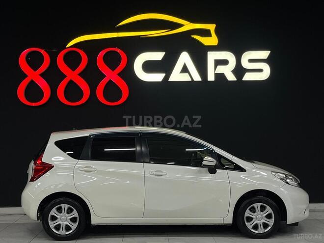 Nissan Note-5