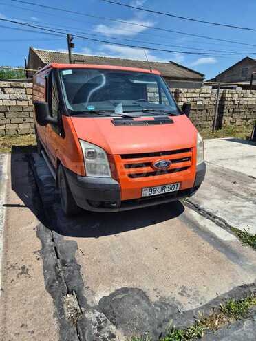 Ford Transit-1