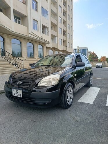 Kia Rio-2