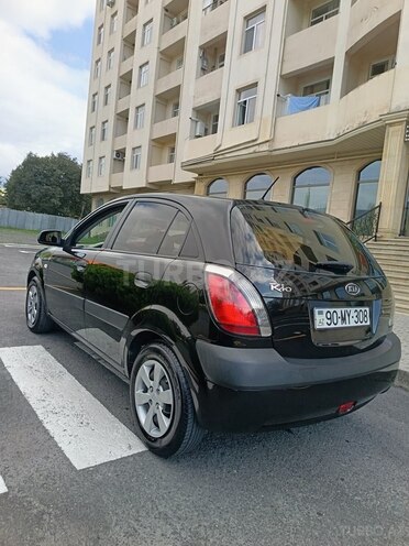 Kia Rio-6