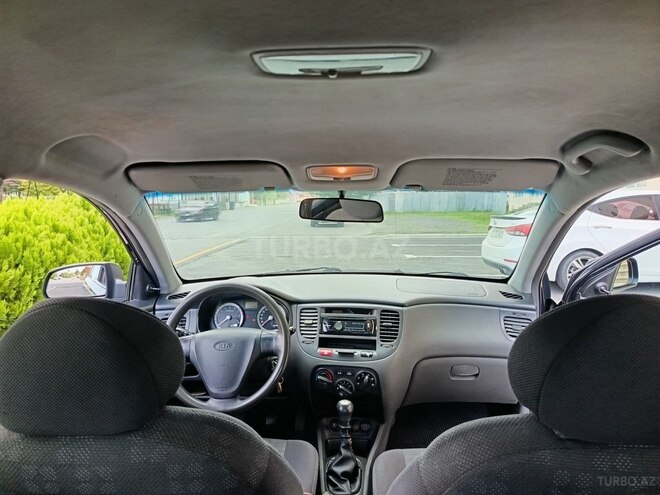 Kia Rio-14