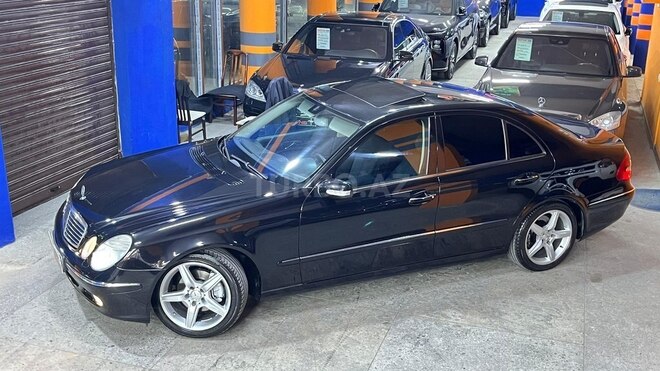 Mercedes E 220-3