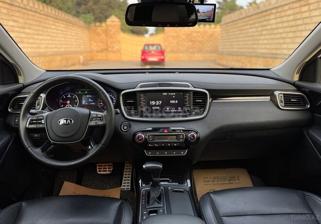 Kia Sorento-3