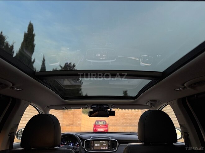 Kia Sorento-17