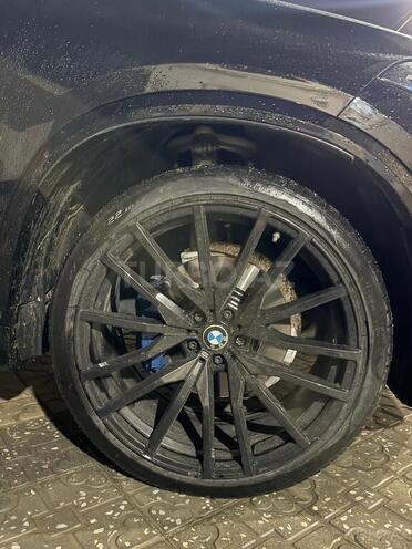 BMW X5-6