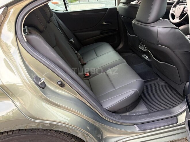 Lexus ES 300h 2025, 1,200 km - 2.5 l - Bakı