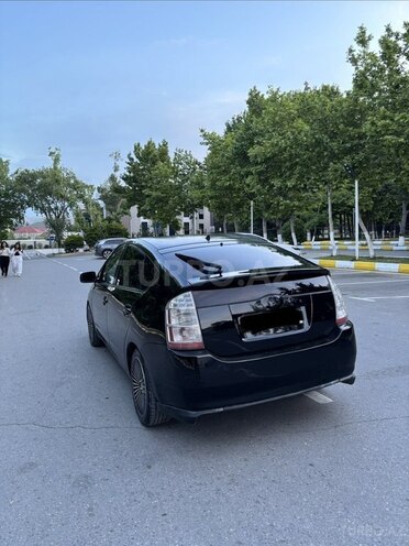 Toyota Prius-11