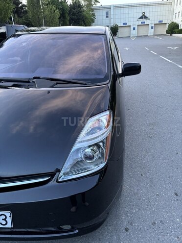 Toyota Prius-10