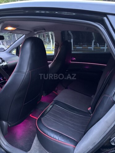 Toyota Prius-7