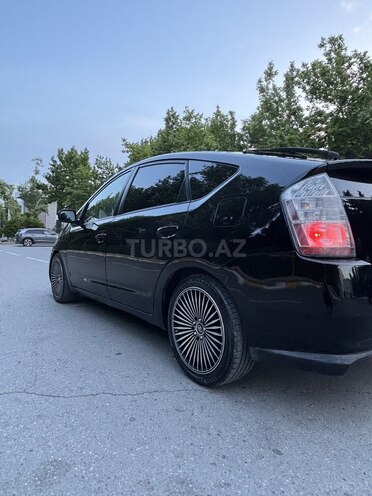 Toyota Prius-3