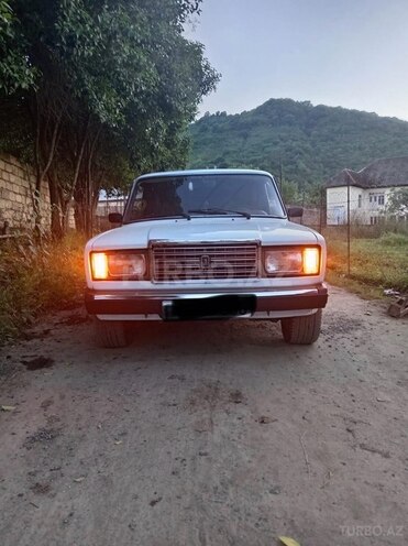 LADA (VAZ) 2107-4