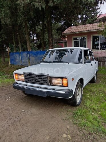 LADA (VAZ) 2107-5