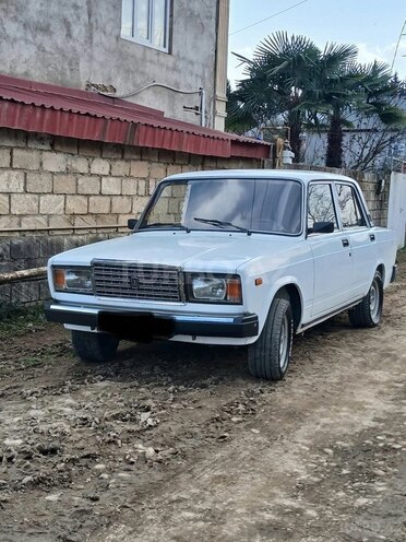 LADA (VAZ) 2107-11