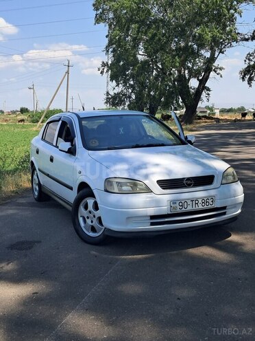 Opel Astra-1