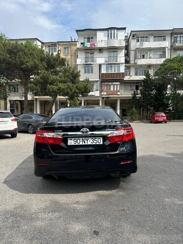 Toyota Camry-2